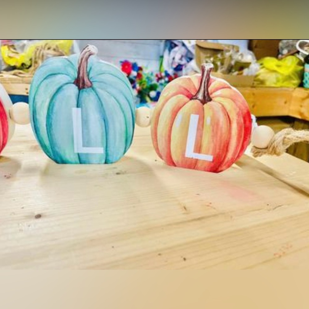 *Pumpkins Fall Standing Sign - Picture 10 of 10